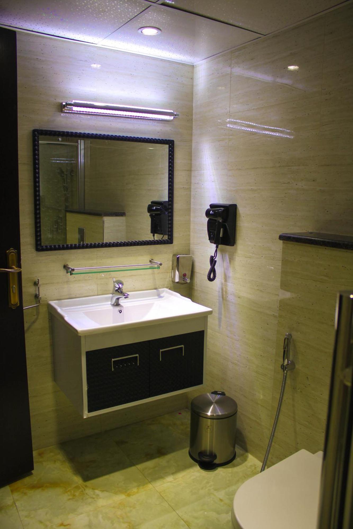 Qaser Al-Sultan Hotel Suites Amman Exteriör bild